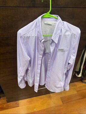 Columbia Womens Light Lavender Button-Down Performance Shirt